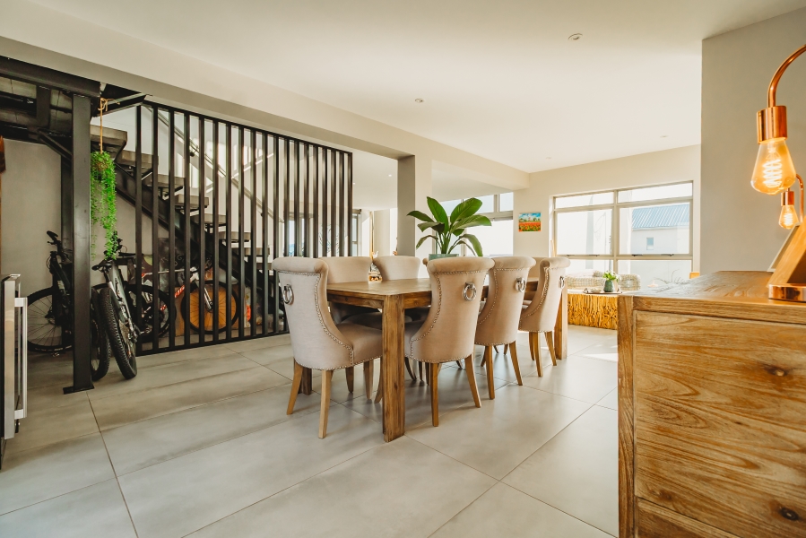 5 Bedroom Property for Sale in Kingswood Golf Estate Western Cape